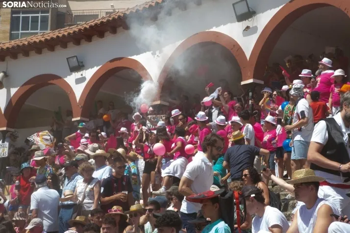 Viernes de Toros 2025 matinal plaza