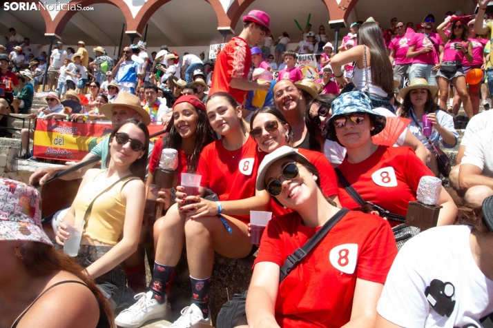 Viernes de Toros 2025 matinal plaza