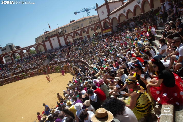 Viernes de Toros 2025 matinal plaza