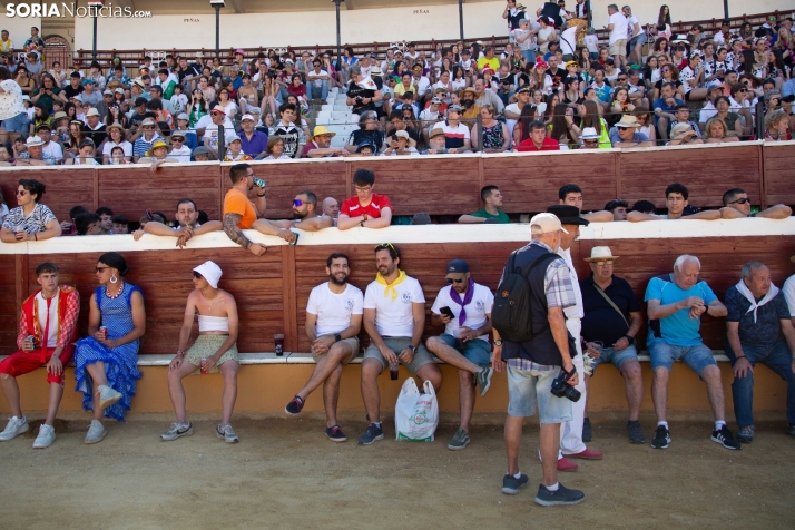 Viernes de Toros 2025 matinal plaza