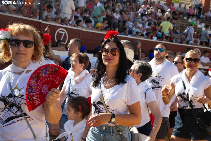 Viernes de Toros 2025 matinal plaza