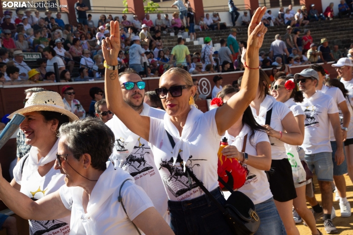 Viernes de Toros 2025 matinal plaza