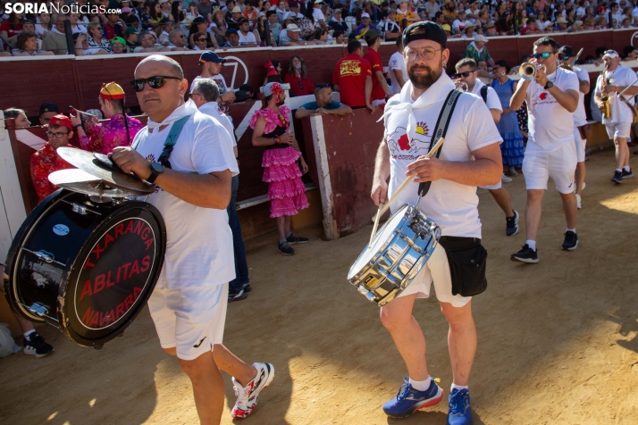 Viernes de Toros 2025 matinal plaza