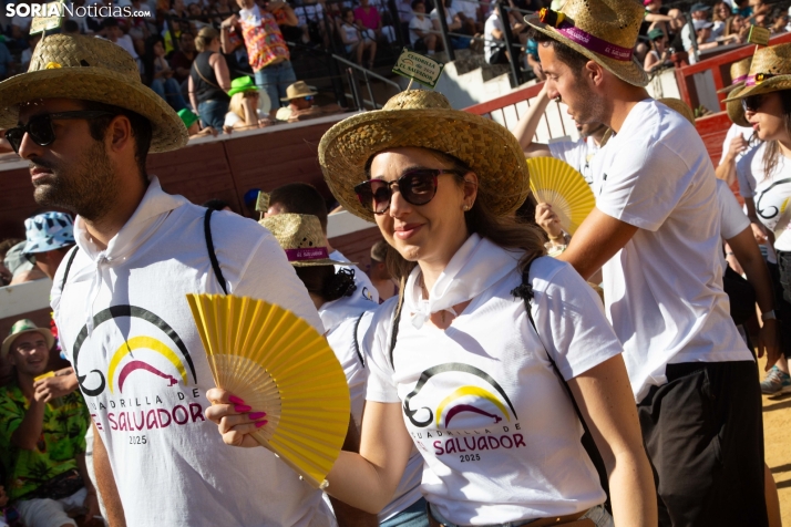 Viernes de Toros 2025 matinal plaza