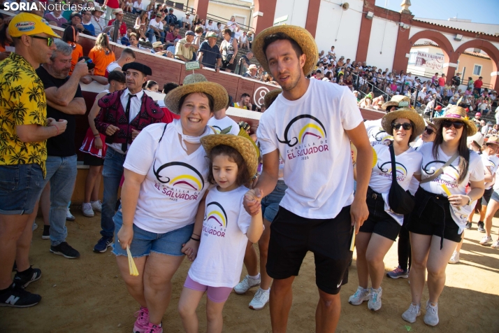 Viernes de Toros 2025 matinal plaza