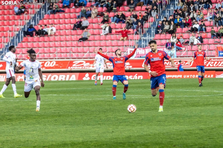 Numancia vs Real Ávila./ Viksar Fotografía