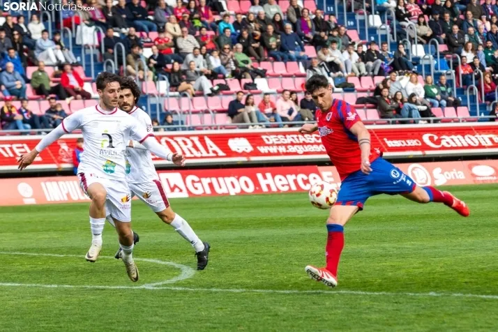 Numancia vs Real Ávila./ Viksar Fotografía