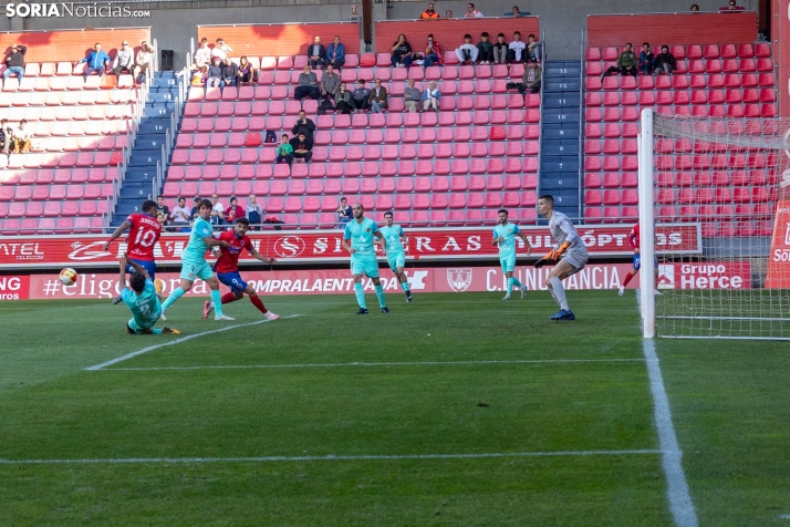 Numancia vs Sámano./ Viksar Fotografía
