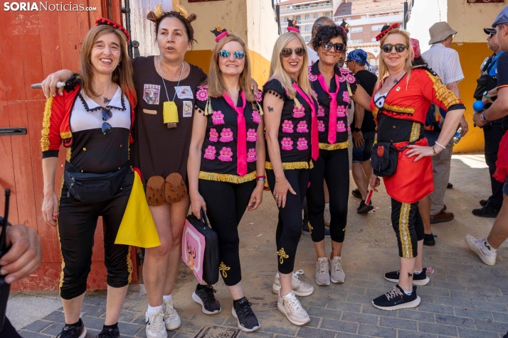 Tarde novilleril del Viernes de Toros 2025. Viksar Fotografía