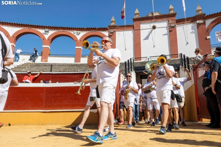 Tarde novilleril del Viernes de Toros 2025. Viksar Fotografía