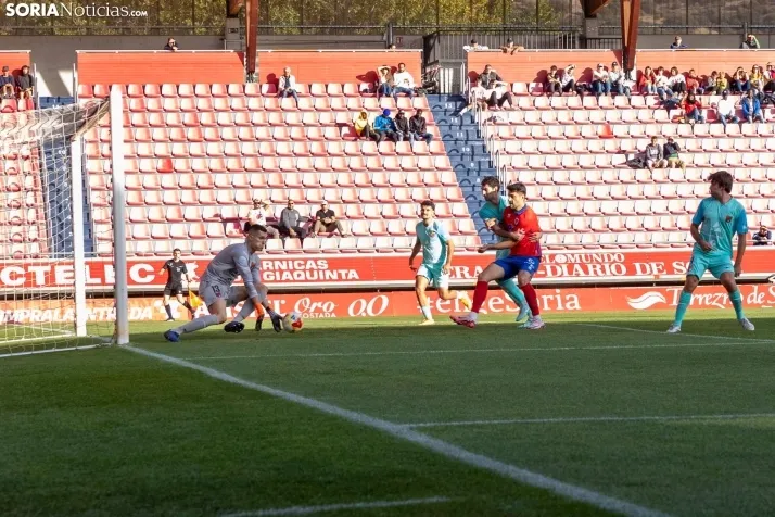 Numancia vs Sámano./ Viksar Fotografía