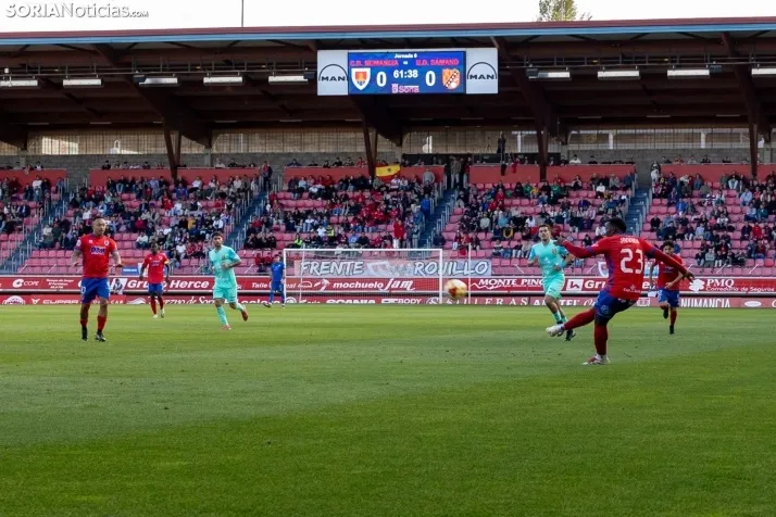 Numancia vs Sámano./ Viksar Fotografía