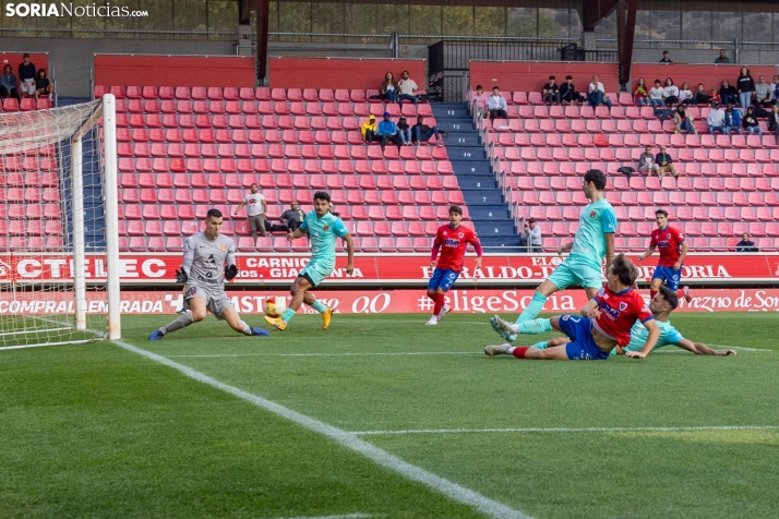 Numancia vs Sámano./ Viksar Fotografía