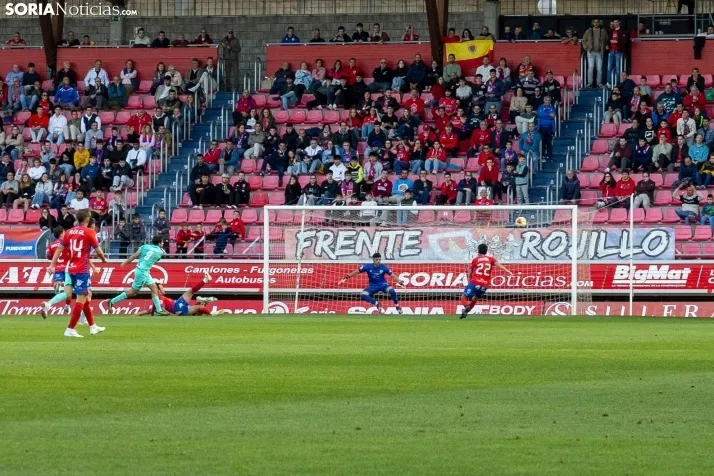Numancia vs Sámano./ Viksar Fotografía