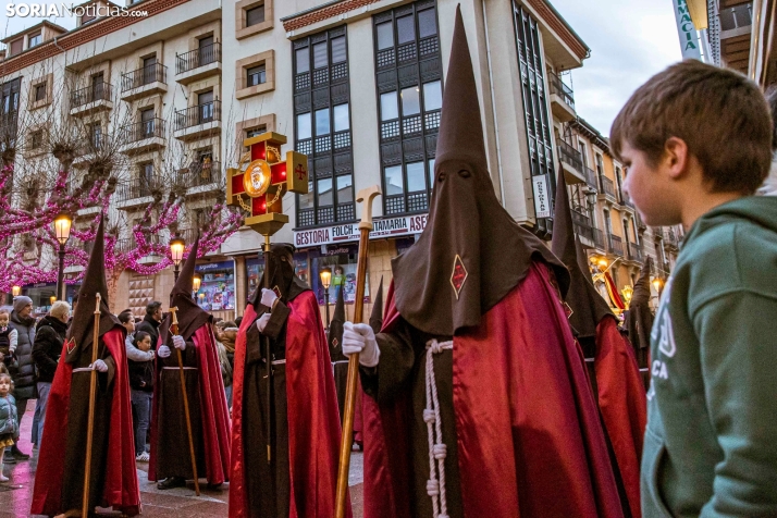 Procesión de la cofradía del Ecce Homo 2025./ Viksar Fotografía