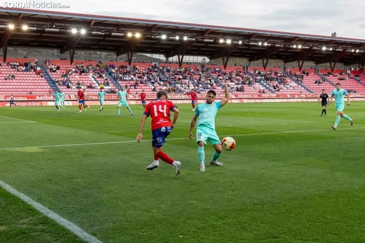 Numancia vs Sámano./ Viksar Fotografía