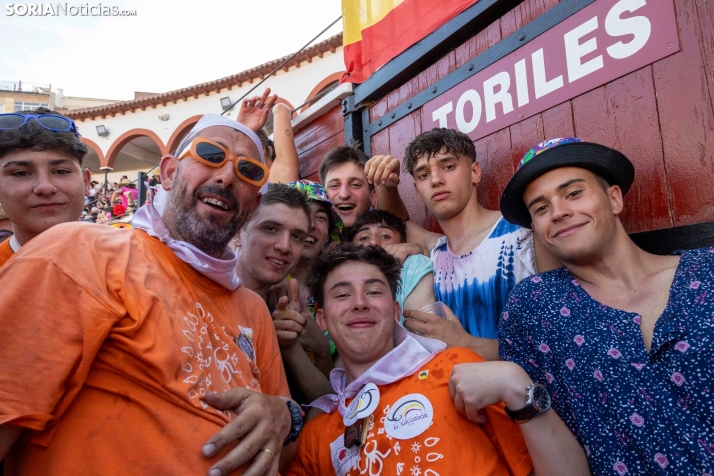 Tarde novilleril del Viernes de Toros 2025. Viksar Fotografía