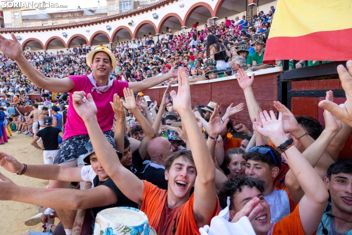 Tarde novilleril del Viernes de Toros 2025. Viksar Fotografía