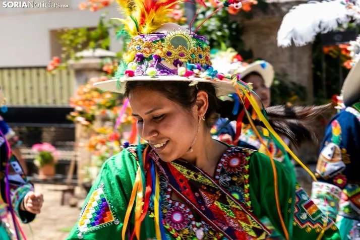 Fotos: El Royo viaja al pasado con sus Jornadas de los Indianos