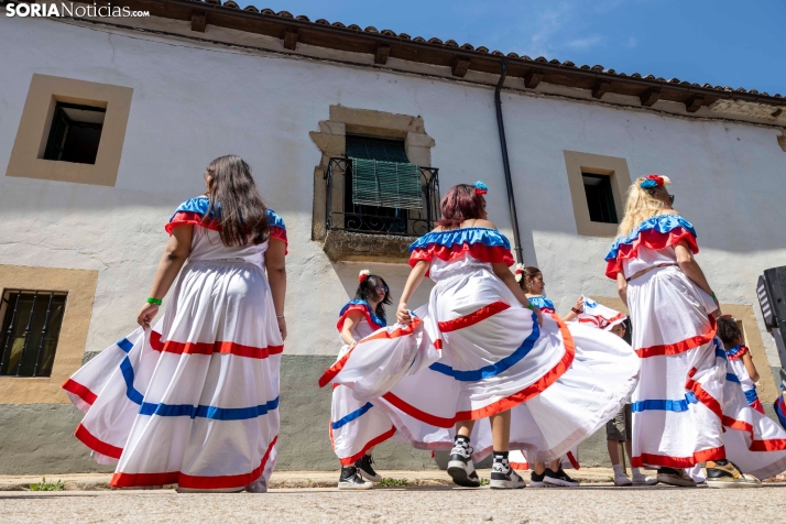 Fotos: El Royo viaja al pasado con sus Jornadas de los Indianos