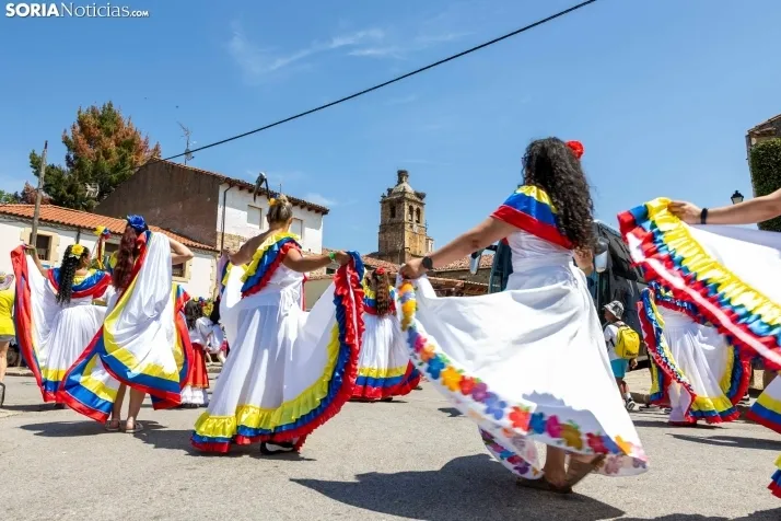 Fotos: El Royo viaja al pasado con sus Jornadas de los Indianos