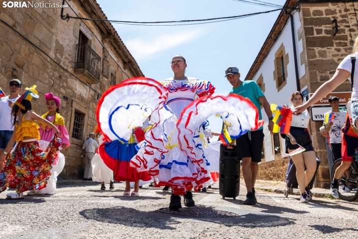 Fotos: El Royo viaja al pasado con sus Jornadas de los Indianos