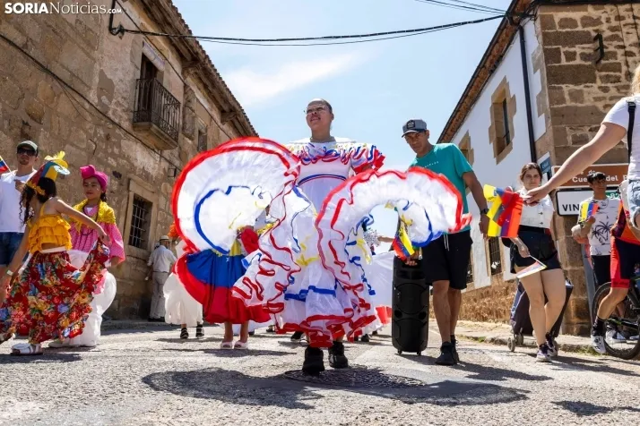 Fotos: El Royo viaja al pasado con sus Jornadas de los Indianos