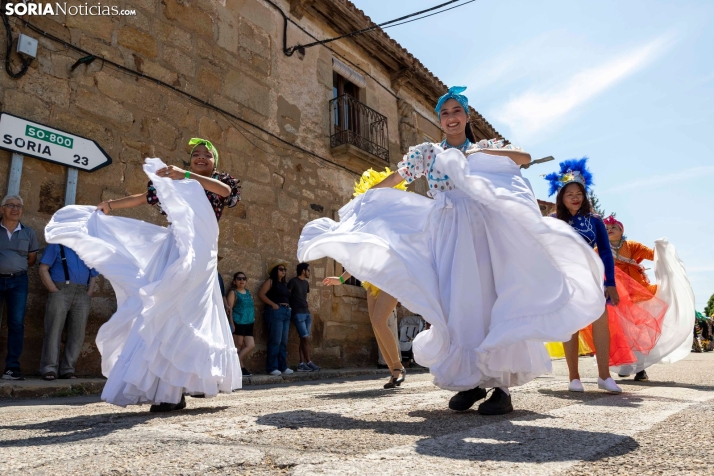 Fotos: El Royo viaja al pasado con sus Jornadas de los Indianos