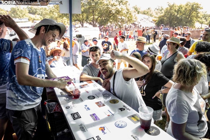 Desencajonamiento en Valonsadero 2025./ Viksar Fotografía