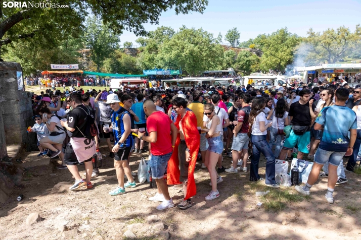 Desencajonamiento en Valonsadero 2025./ Viksar Fotografía