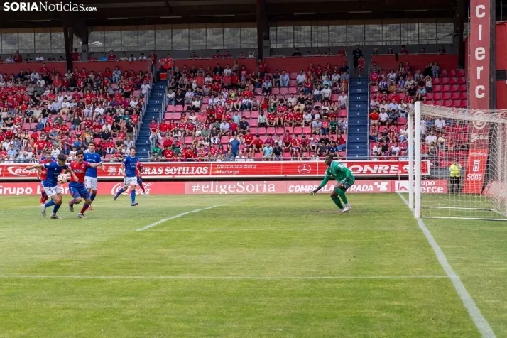 Numancia vs Teruel./ Viksar Fotografía