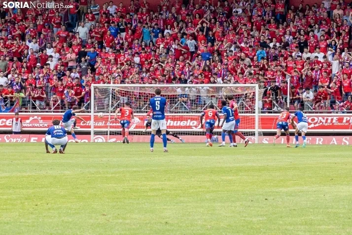 Numancia vs Teruel./ Viksar Fotografía
