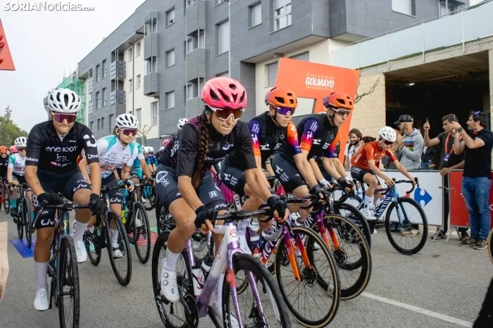 La Vuelta Femenina regresa a Soria / Isaac Cosin Gil