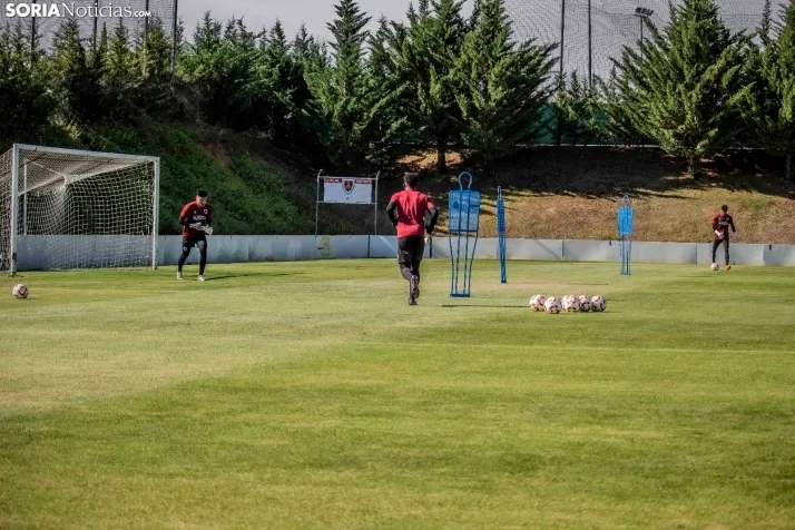 En im&aacute;genes: El Numancia completa su primer entrenamiento de pretemporada