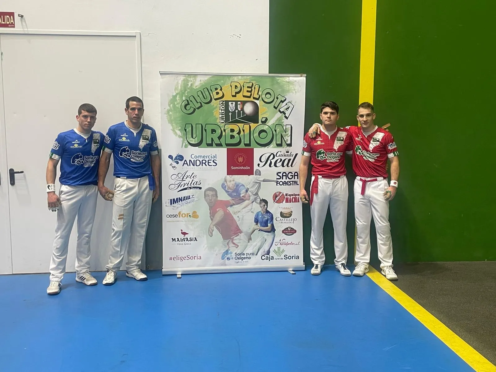 Foto 2 - El Front&oacute;n de la Juventud acoge las semifinales del Torneo de Navidad y el Open de Soria