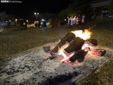Foto 3 - CR&Oacute;NICA Y FOTOS | &Oacute;lvega, en conjunto, resplandece con su tradicional bel&eacute;n viviente