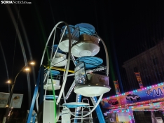 Foto 4 - Los cochecitos se instalan en el Espolón por Navidad