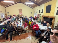 Foto 4 - Unos particulares Ram&oacute;n Garc&iacute;a, Ana Obreg&oacute;n y Bel&eacute;n Esteban dan las campanadas en este pueblo de Soria de 30 habitantes
