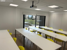 Foto 5 - Los Royales entran en una nueva dimensi&oacute;n con su nuevo Centro C&iacute;vico