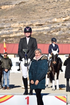 Foto 4 - El centro ecuestre El Robledal cierra la temporada con dos podios en Segovia