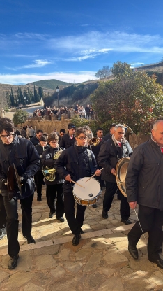 Foto 5 - La imagen de la Virgen del Coro regresa al convento de las Concepcionistas en &Aacute;greda