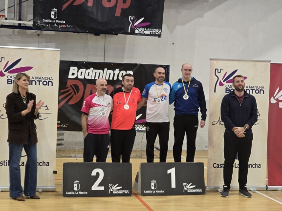 El bádminton soriano logra cuatro medallas en el Máster de Toledo
