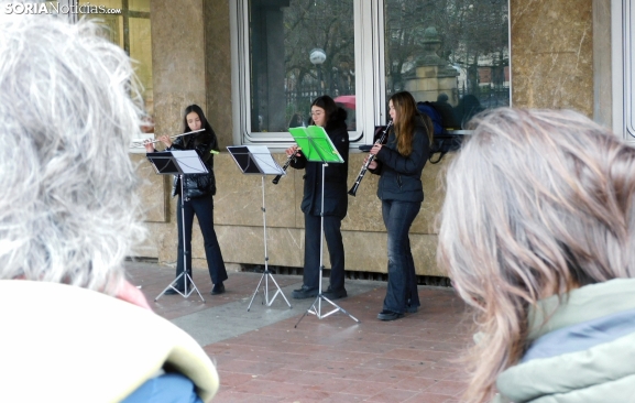Música en breve y con clave navideña en la capital