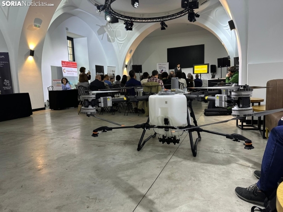 La Cámara analiza los retos digitales de las empresas para 2026, con la IA en el punto de mira