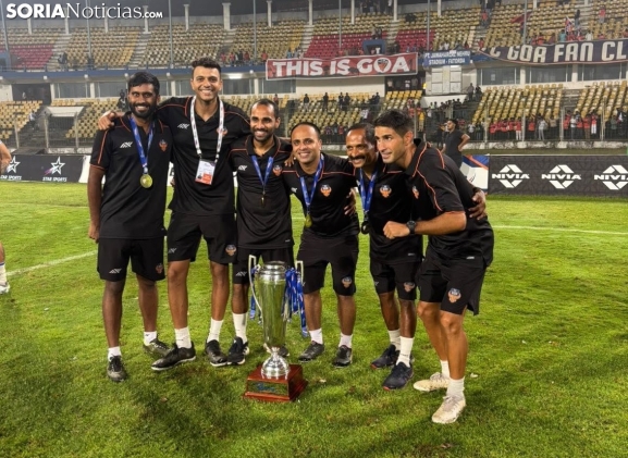 Corrus, el soriano que hace historia al ganar con su equipo la Supercopa india
