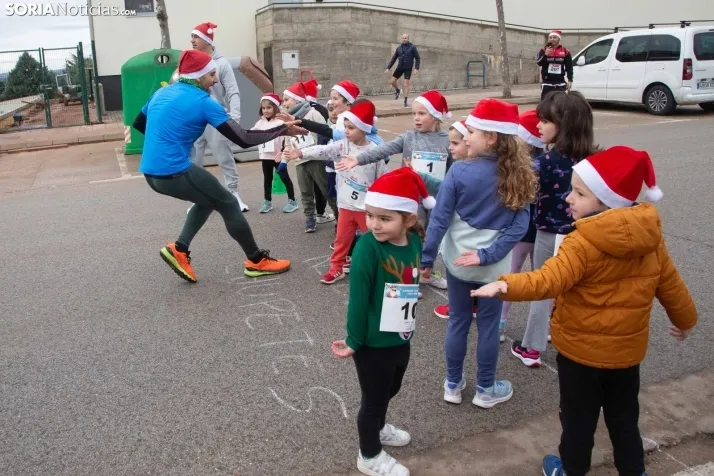 Carrera de Papa Noel en Camaretas 2025