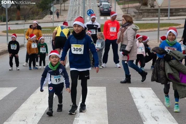 Carrera de Papa Noel en Camaretas 2025