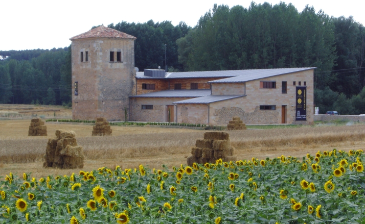 Licitada la limpieza de tres Casas del Parque por más de 44.000 euros