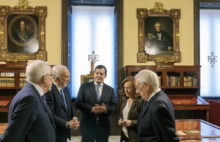 Castilla y León Castilla y León acuerda con la RAE su adhesión a la Red Panhispánica de Lenguaje Claro y Accesible