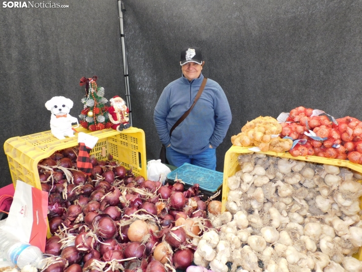 En im&aacute;genes: El esp&iacute;ritu navide&ntilde;o se apodera de Almaz&aacute;n con un mercadillo, concier